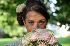 bride-smelling-flowers