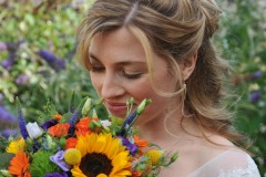 bride-flowers-photography