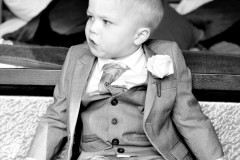 wedding-photography-pageboy