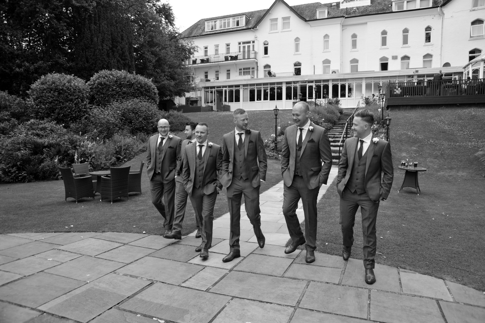 york-wedding-photographer-marriott-hotel-groomsmen