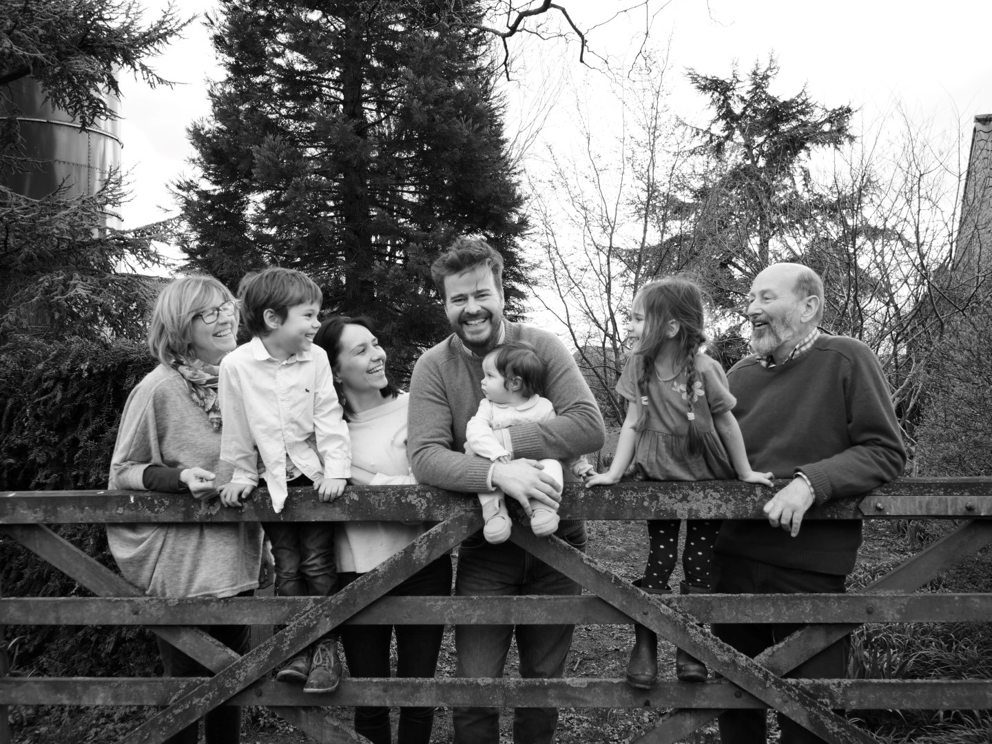 outdoor-familily-photoshoot-yorkshire