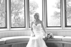female-natural-photographer